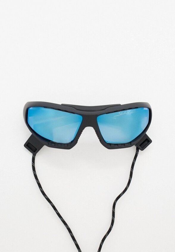 Очки солнцезащитные Lip