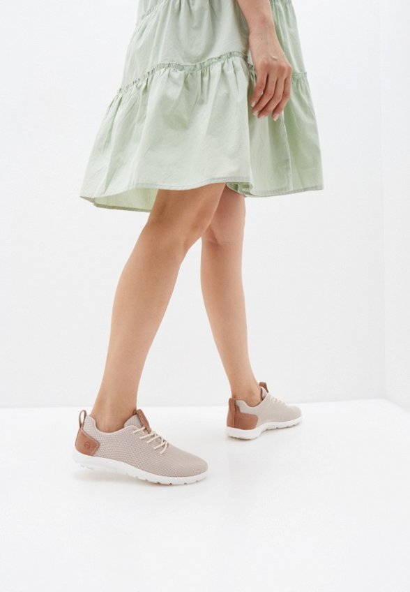 Кроссовки Outventure