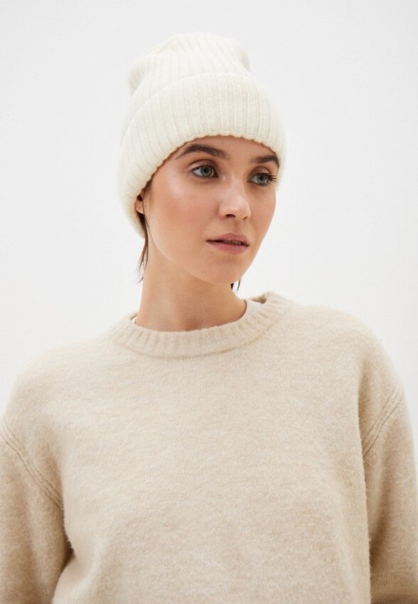 Шапка Bstatement