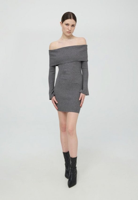 Платье Terranova