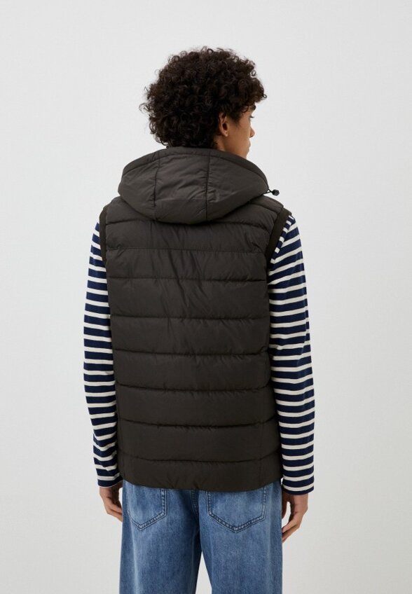 Жилет утепленный Vitacci