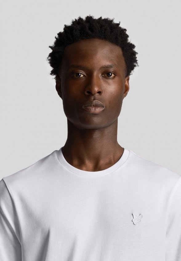 Футболка Lyle & Scott