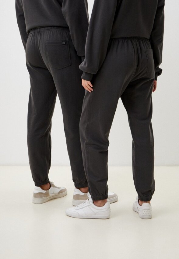 Брюки спортивные Qwentiny