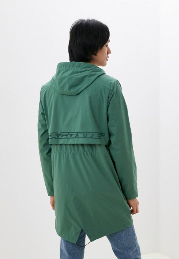 Парка Lacoste