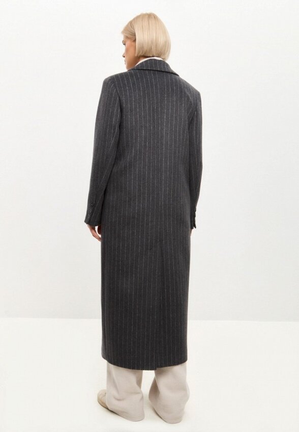 Пальто двубортное Noele Boutique