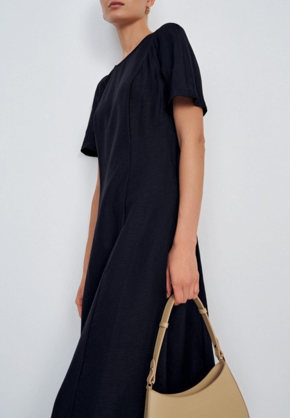 Платье Finn Flare