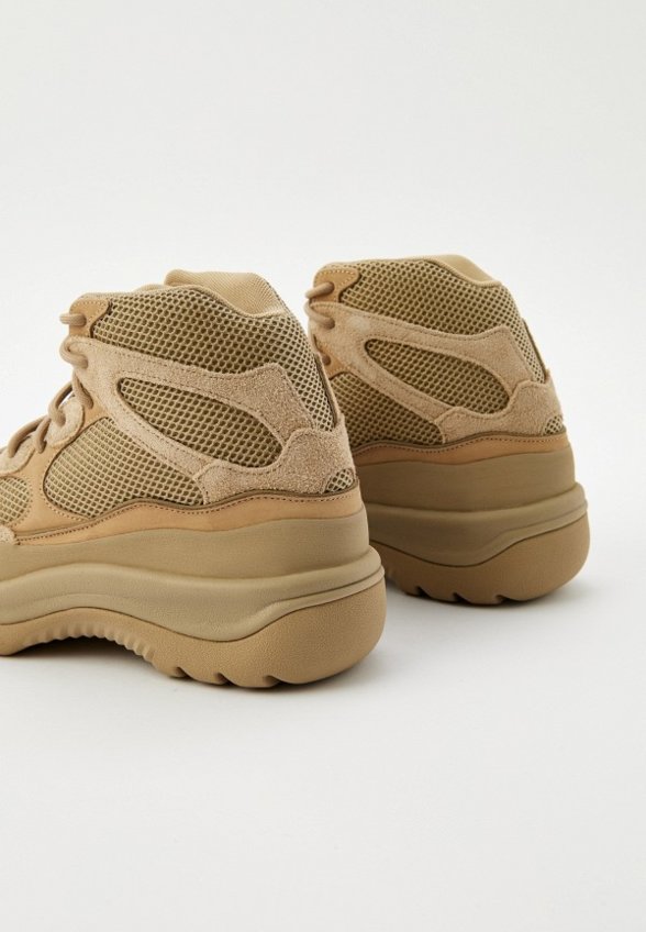 Кроссовки adidas YEEZY