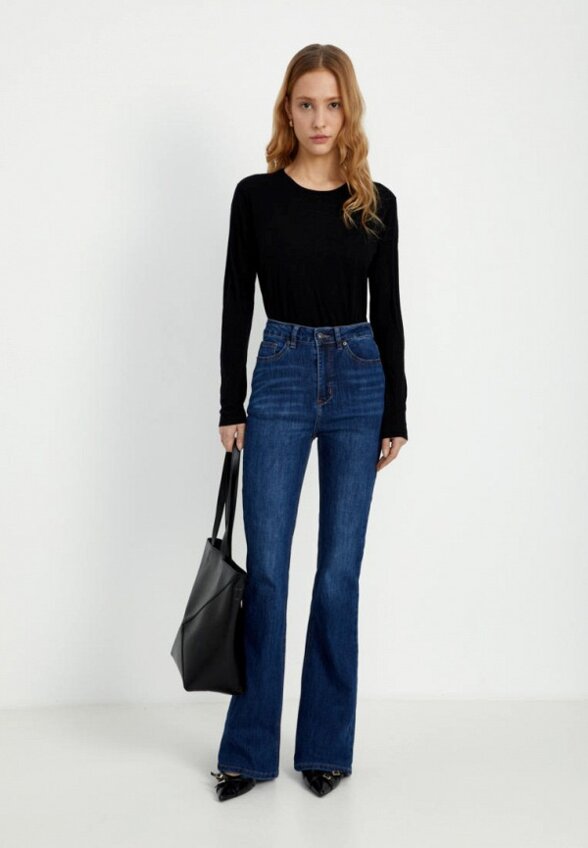 Джинсы Finn Flare