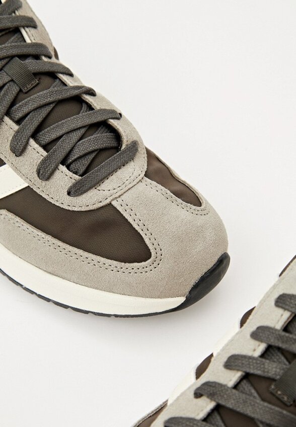 Кроссовки adidas