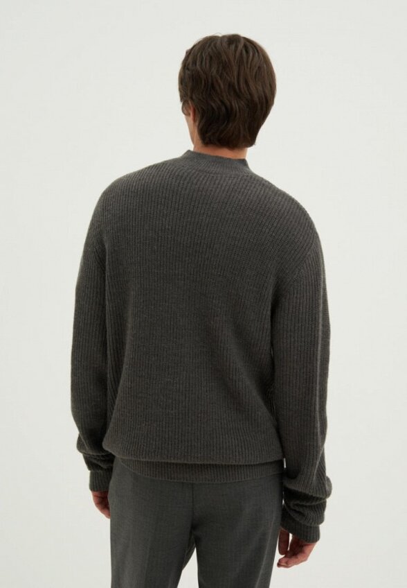 Джемпер Finn Flare