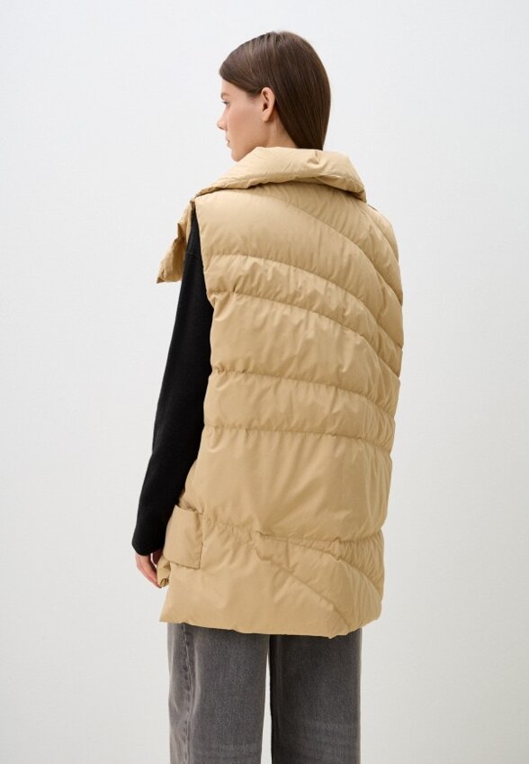 Жилет утепленный JNBY