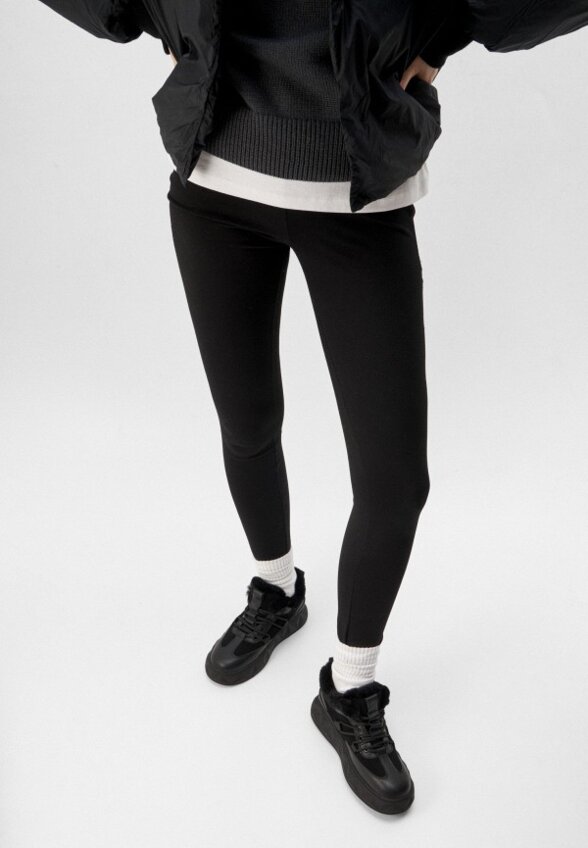 Кроссовки Founds