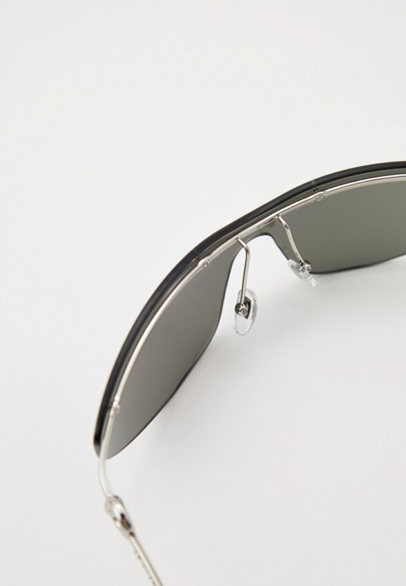 Очки солнцезащитные Gucci