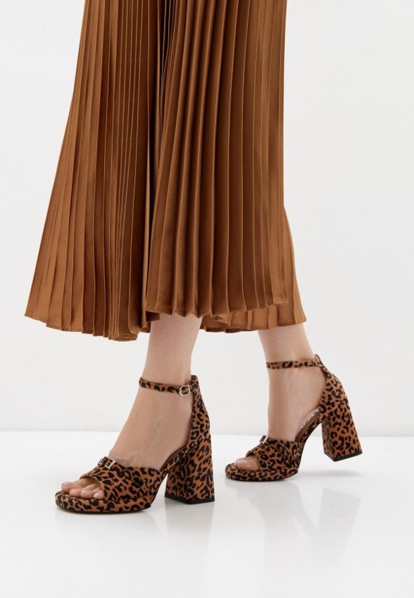 Босоножки Vasconte