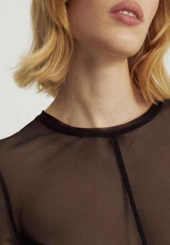 Лонгслив All We Need