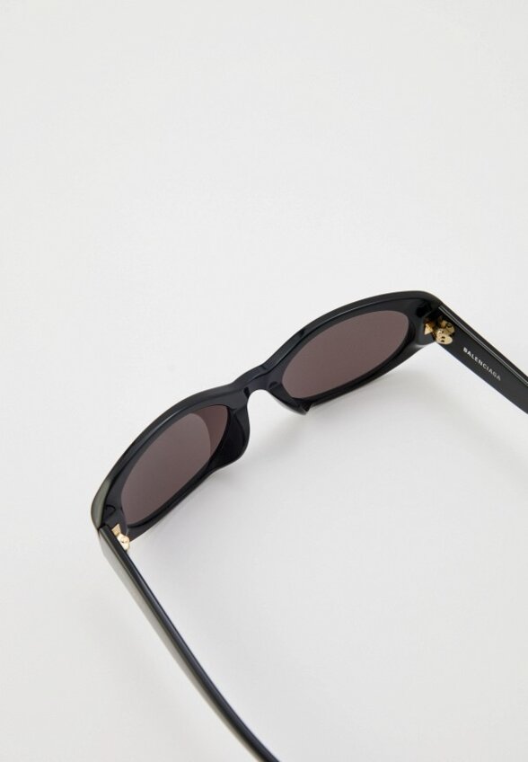 Очки солнцезащитные Balenciaga