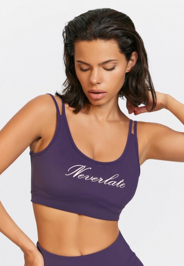 Топ спортивный Neverlate