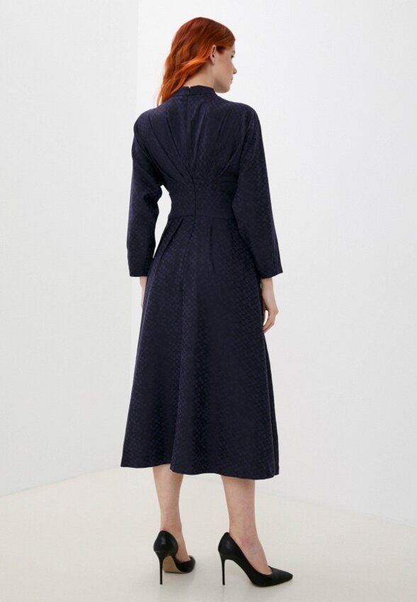 Платье MadaM T