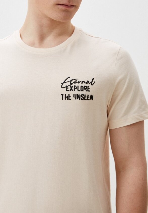 Футболка Colin's