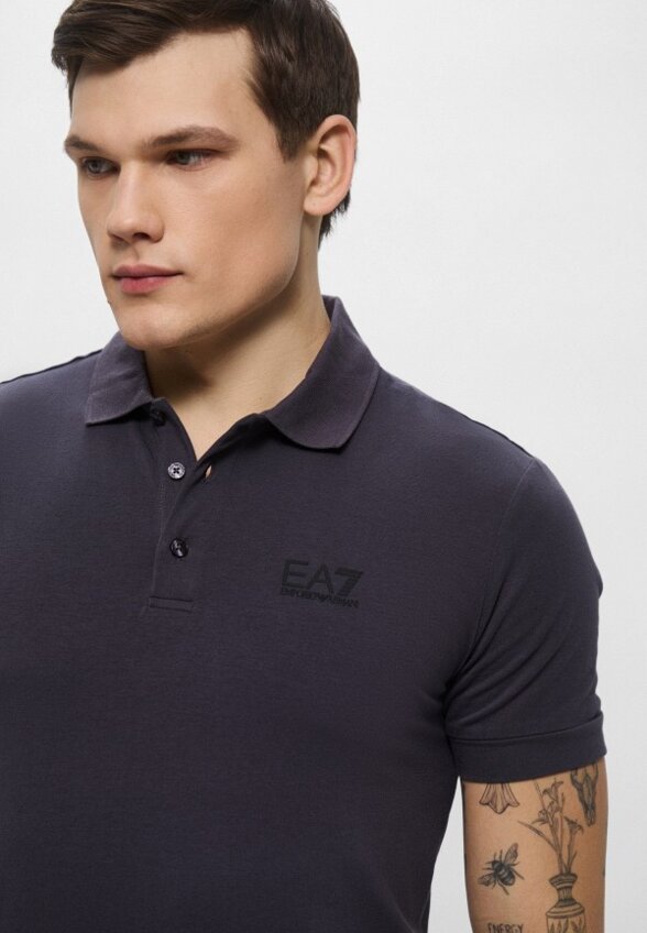 Поло EA7