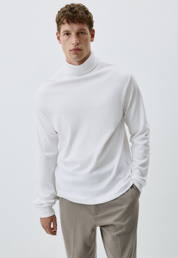 Базовая водолазка SLIM FIT