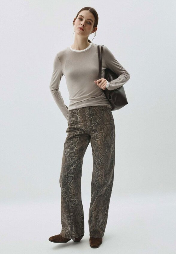 Лонгслив Sela