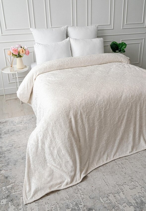 Плед Павлина