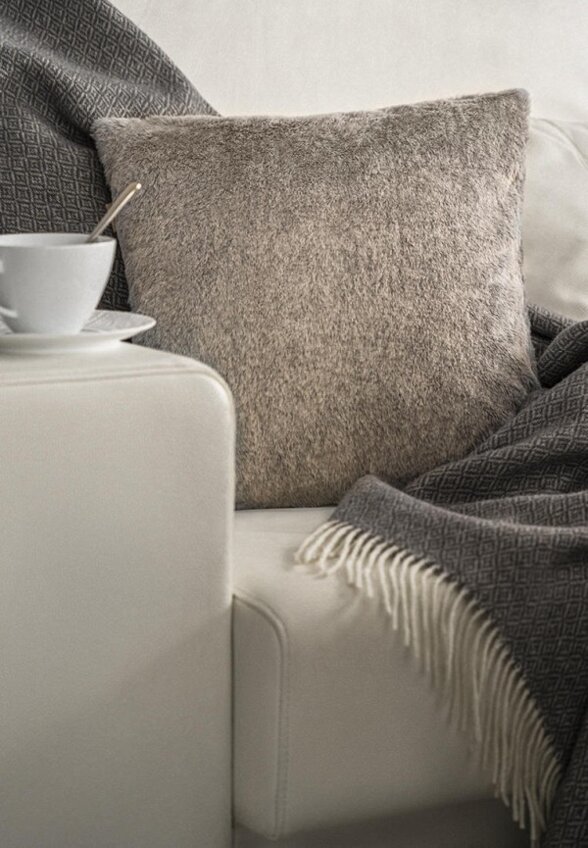 Подушка декоративная Estia