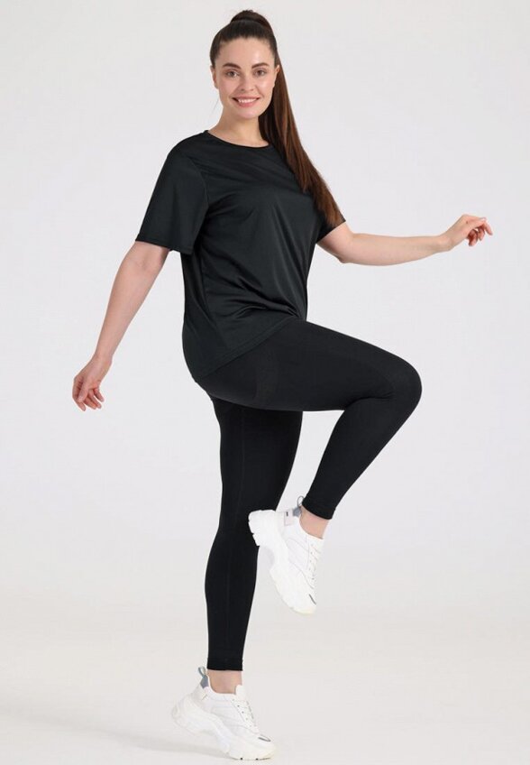 Футболка Апрель