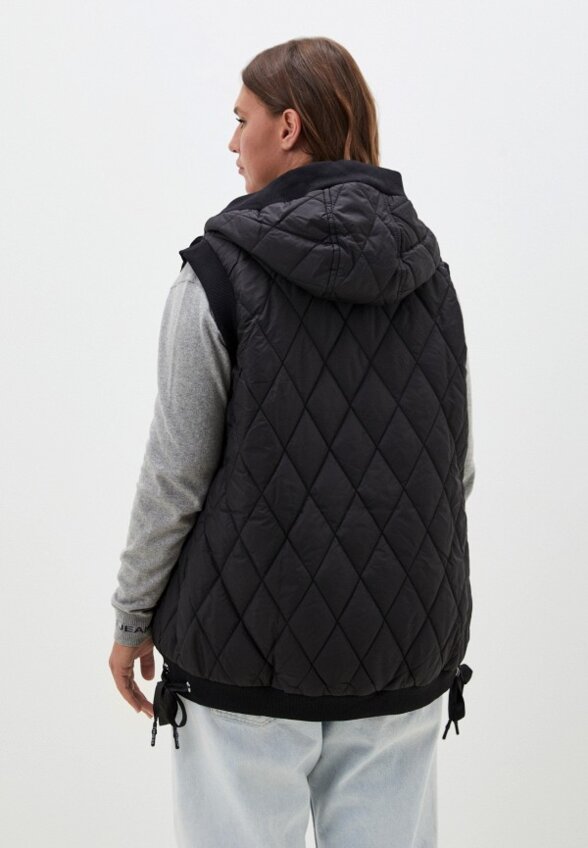 Жилет стеганый PreWoman