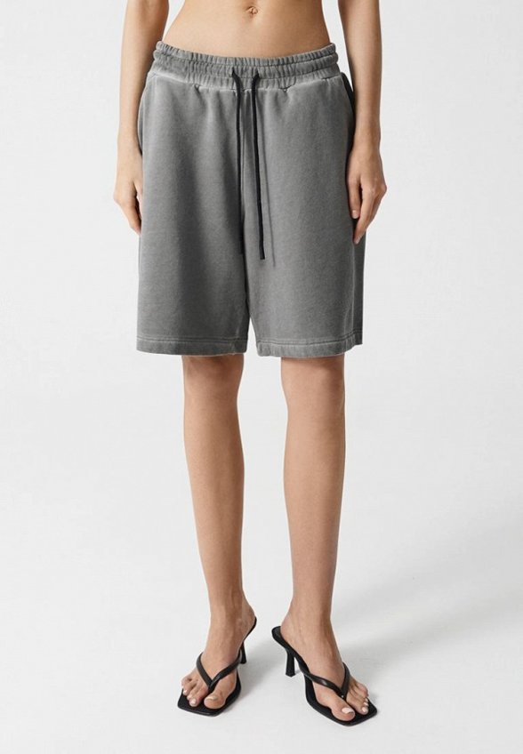 Шорты Patratskaya