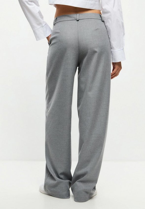 Брюки Suara Femme