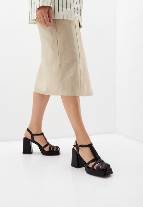 Босоножки Valeani