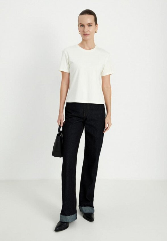 Футболка Finn Flare