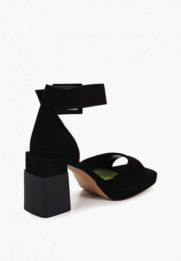 Босоножки Vasconte