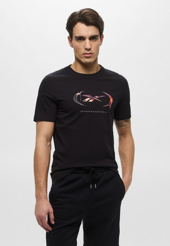 Футболка Reebok