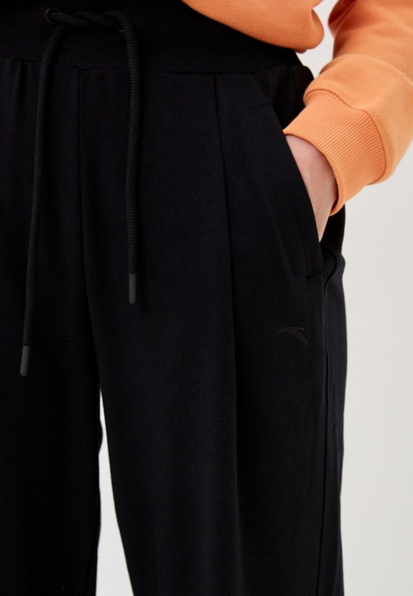 Брюки спортивные Anta