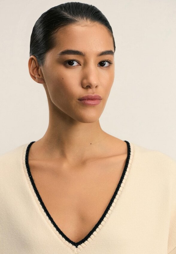 Пуловер Zarina