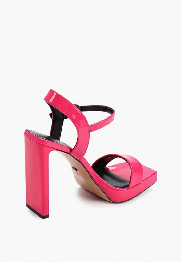 Босоножки Vitacci