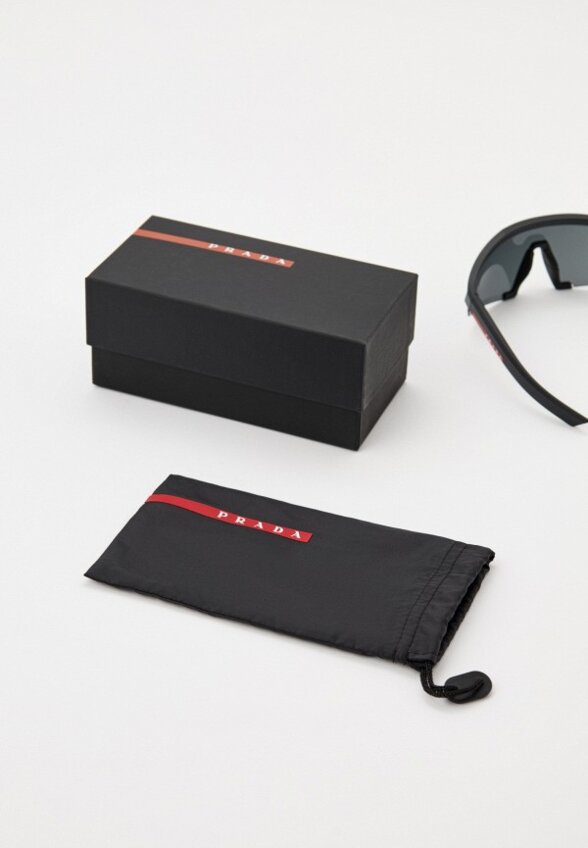 Очки солнцезащитные Prada Linea Rossa