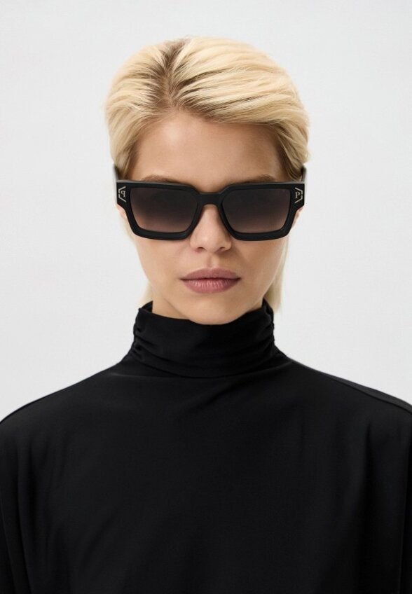 Очки солнцезащитные Philipp Plein