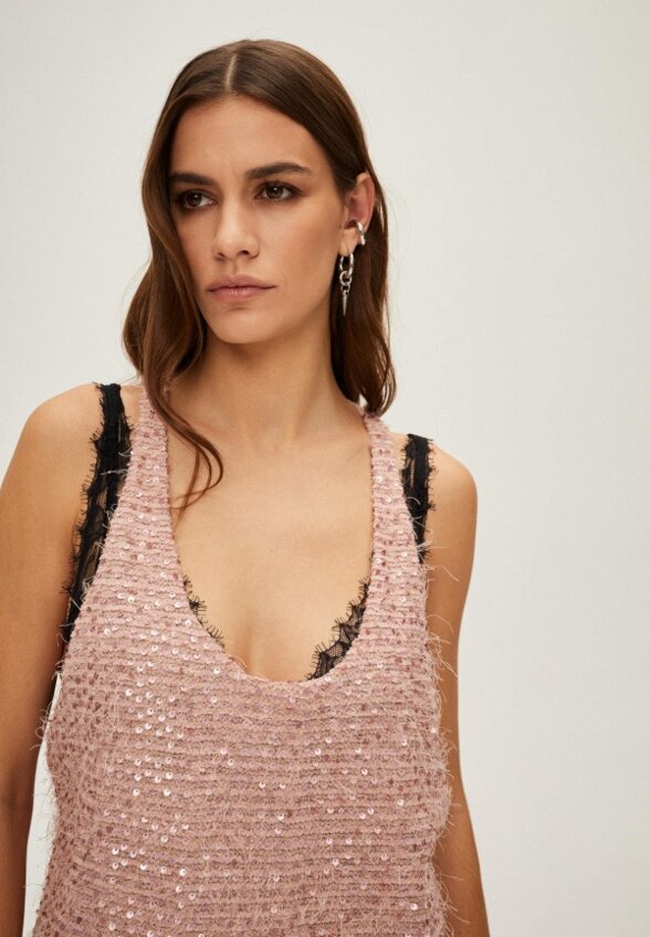 Топ Мама Разрешила