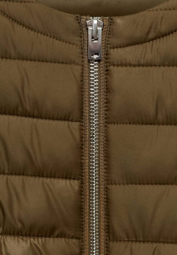 Куртка стеганая Mango