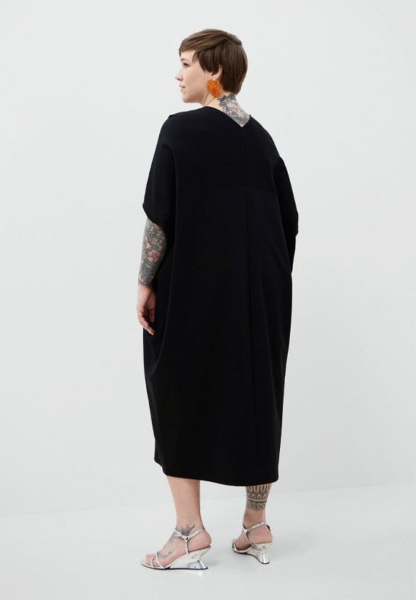 Платье Lessismore