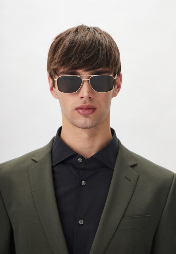 Очки солнцезащитные Hugo