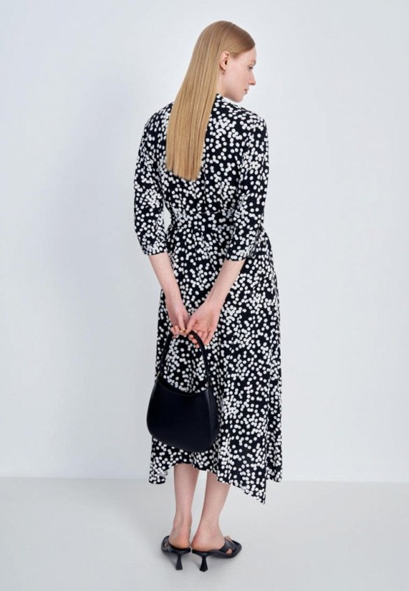 Платье Finn Flare