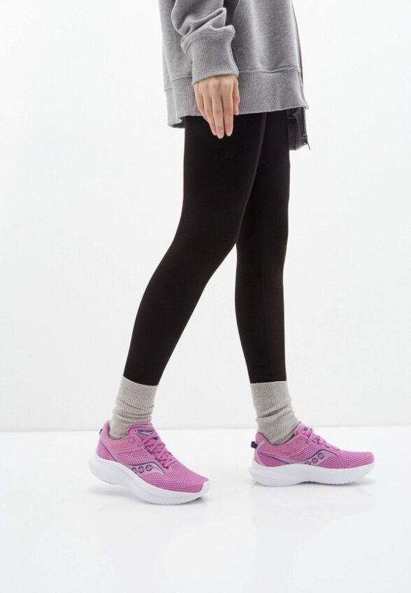 Кроссовки Saucony