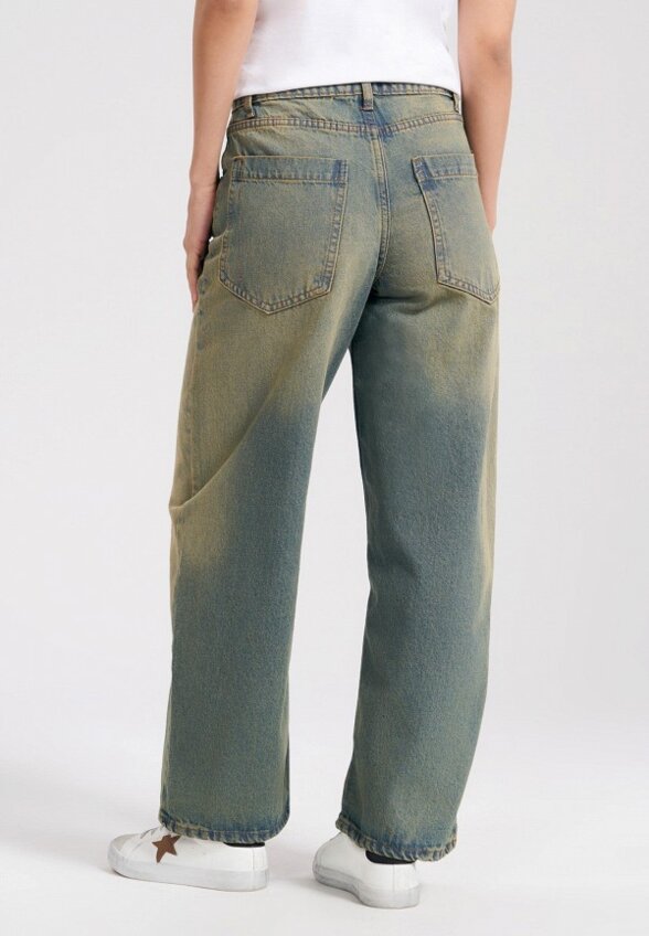 Джинсы Твое