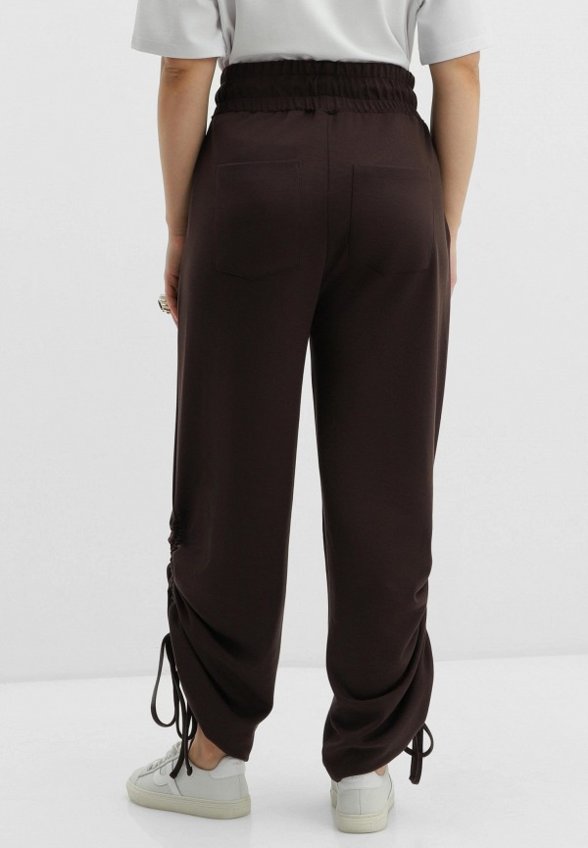 Брюки спортивные Nominee