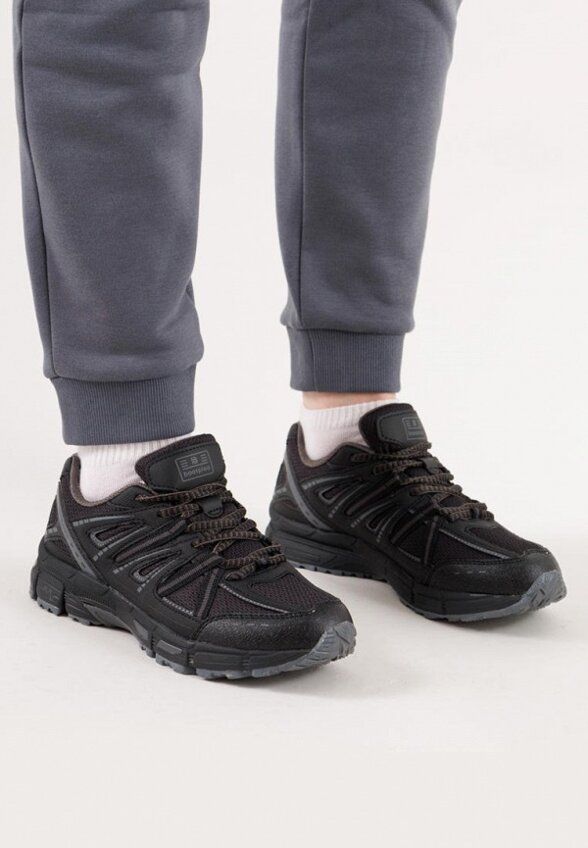 Кроссовки Baasploa